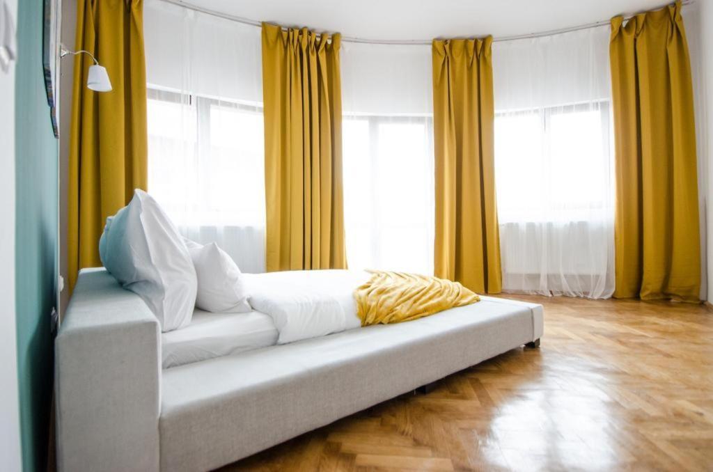 Stylized And Modern Apartment In Bukarest Exterior foto